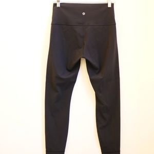 Lululemon leggings. Black size 8